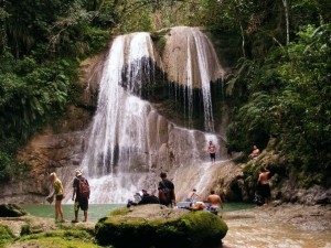 Gozalandia Waterfall